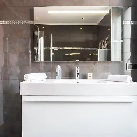 Apartment S3 Bonaparte 5 Min To Old Town Balcony & Ac Nice