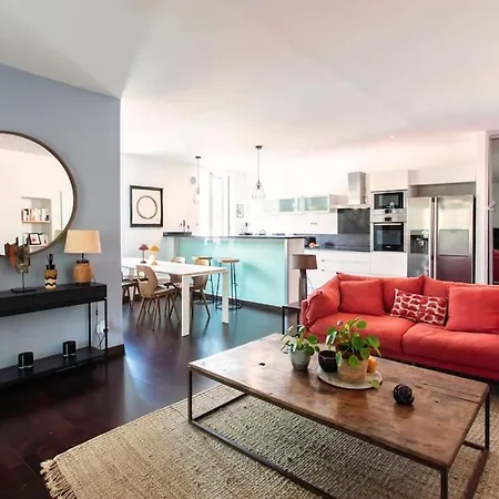 S3 Bonaparte 5 Min To Old Town Balcony & Ac Apartment