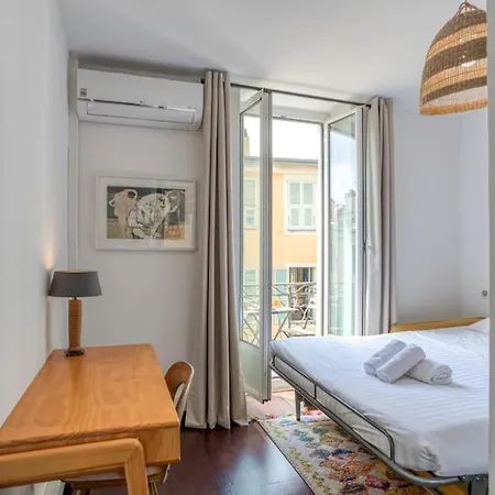 S3 Bonaparte 5 Min To Old Town Balcony & Ac *